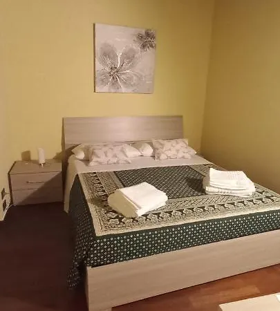 Daisy In Centro A * 科莫